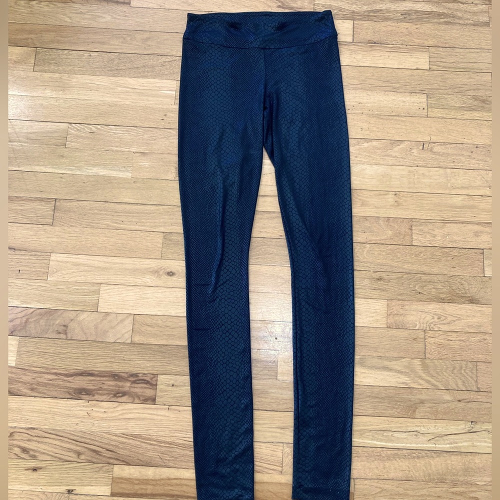 Bcbg MAXazria legging